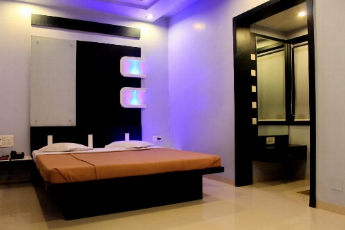 Hotel Kuber Porbandar image 15