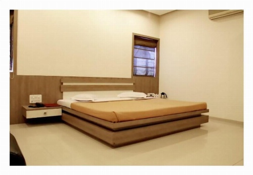 Hotel Kuber Porbandar image 16